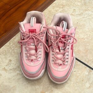 These are Fila Disruptor 2 sneakers